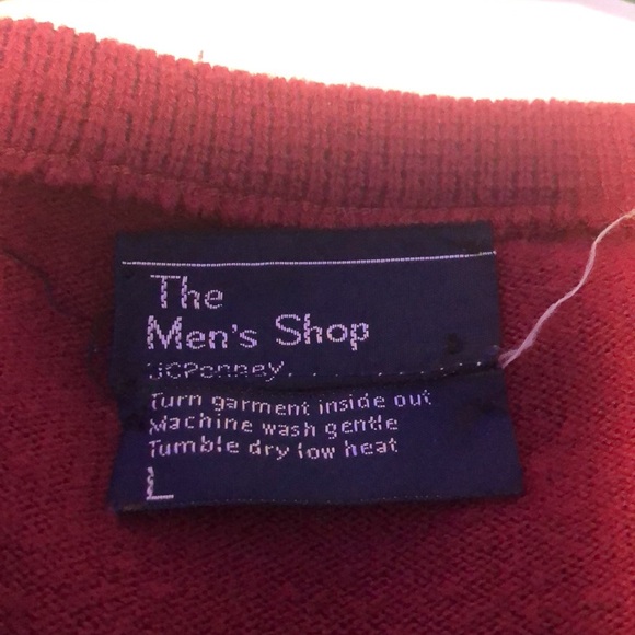 Jc penny, the mens shop, red, size large, sweater vest. - Picture 4 of 4